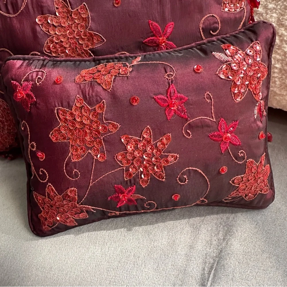 Vintage Burgundy Beaded Floral Pillow Set 2pc Boho Glam Decor 11” 6x8